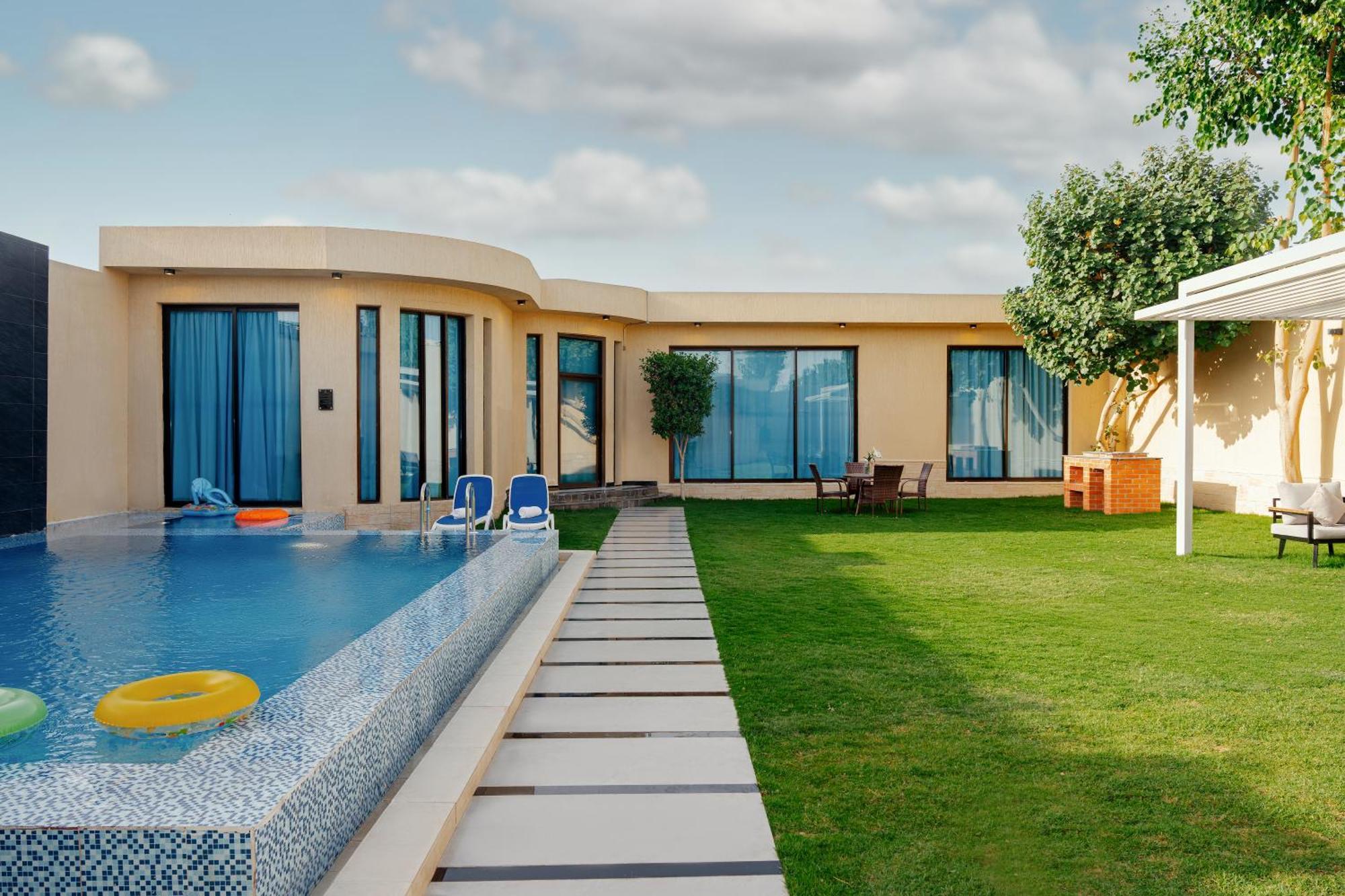 Arjan Park Resort